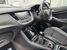 Vauxhall Grandland X Turbo SRi Nav - U10985