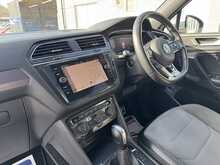 Volkswagen Tiguan Allspace TDI R-Line Tech - U10991
