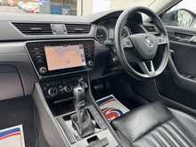 Skoda Superb TDI SE L - U10992