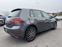 Volkswagen Golf TSI SE Nav - U10995