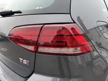 Volkswagen Golf TSI SE Nav - U10995