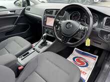 Volkswagen Golf TSI SE Nav - U10995