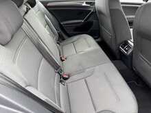 Volkswagen Golf TSI SE Nav - U10995