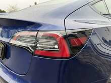 Tesla Model 3 Standard Range Plus - U10997