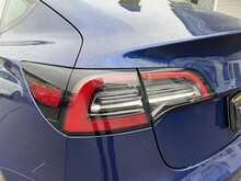 Tesla Model 3 Standard Range Plus - U10997