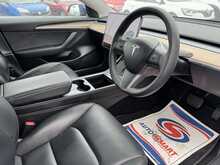 Tesla Model 3 Standard Range Plus - U10997