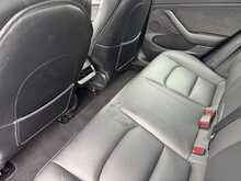 Tesla Model 3 Standard Range Plus - U10997