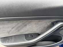 Tesla Model 3 Standard Range Plus - U10997