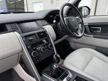Land Rover Discovery Sport eD4 SE Tech - U10999