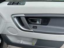 Land Rover Discovery Sport eD4 SE Tech - U10999