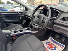 Renault Megane TCe Iconic - U11007