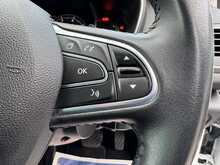 Renault Megane TCe Iconic - U11007
