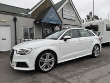 Audi A3 TFSI S line - U11009