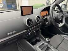 Audi A3 TFSI S line - U11009