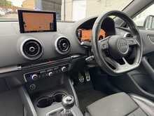 Audi A3 TFSI S line - U11009