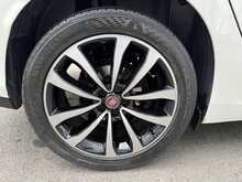 Fiat Tipo MPI Lounge - U11018