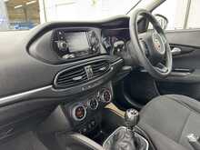 Fiat Tipo MPI Lounge - U11018
