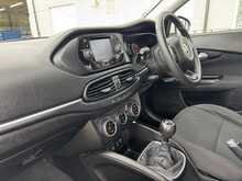 Fiat Tipo MPI Lounge - U11018