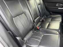Land Rover Discovery Sport TD4 HSE Black - U11022