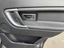 Land Rover Discovery Sport TD4 HSE Black - U11022