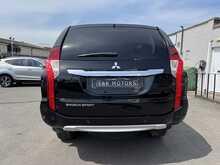 Mitsubishi Shogun Sport D 4 - U11028