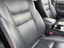 Mitsubishi Shogun Sport D 4 - U11028