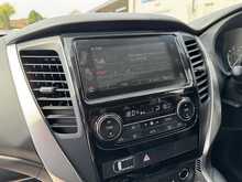 Mitsubishi Shogun Sport D 4 - U11028