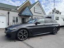 BMW 5 Series 520d MHT M Sport - U11035