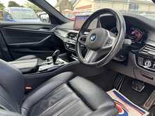 BMW 5 Series 520d MHT M Sport - U11035