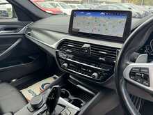 BMW 5 Series 520d MHT M Sport - U11035