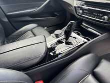 BMW 5 Series 520d MHT M Sport - U11035