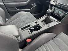 Volkswagen Passat TDI BlueMotion Tech GT - U11037