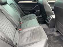 Volkswagen Passat TDI BlueMotion Tech GT - U11037
