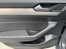 Volkswagen Passat TDI BlueMotion Tech GT - U11037