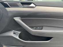 Volkswagen Passat TDI BlueMotion Tech GT - U11037