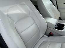 Jaguar I-PACE 400 SE - U11043