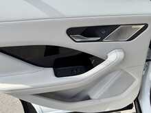Jaguar I-PACE 400 SE - U11043