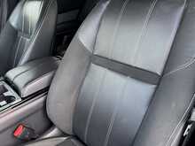 Land Rover Range Rover Velar D180 R-Dynamic S - U11050