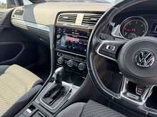 Volkswagen Golf TDI R-Line Edition - U11059
