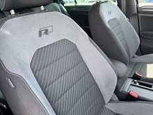 Volkswagen Golf TDI R-Line Edition - U11059