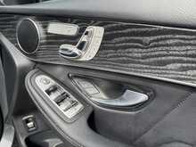 Mercedes-Benz GLC GLC250d AMG Line - U11063