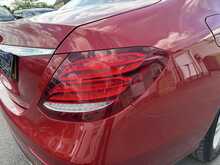 Mercedes-Benz E Class E220d SE - U11066