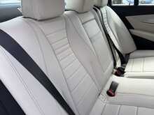 Mercedes-Benz E Class E220d SE - U11066