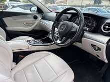 Mercedes-Benz E Class E220d SE - U11066