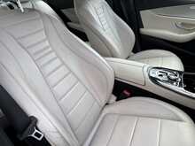 Mercedes-Benz E Class E220d SE - U11066