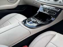 Mercedes-Benz E Class E220d SE - U11066