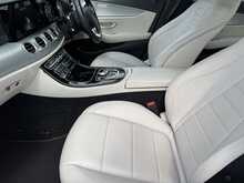 Mercedes-Benz E Class E220d SE - U11066