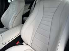 Mercedes-Benz E Class E220d SE - U11066