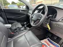 Hyundai TUCSON CRDi Premium - U11069