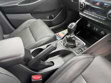 Hyundai TUCSON CRDi Premium - U11069
